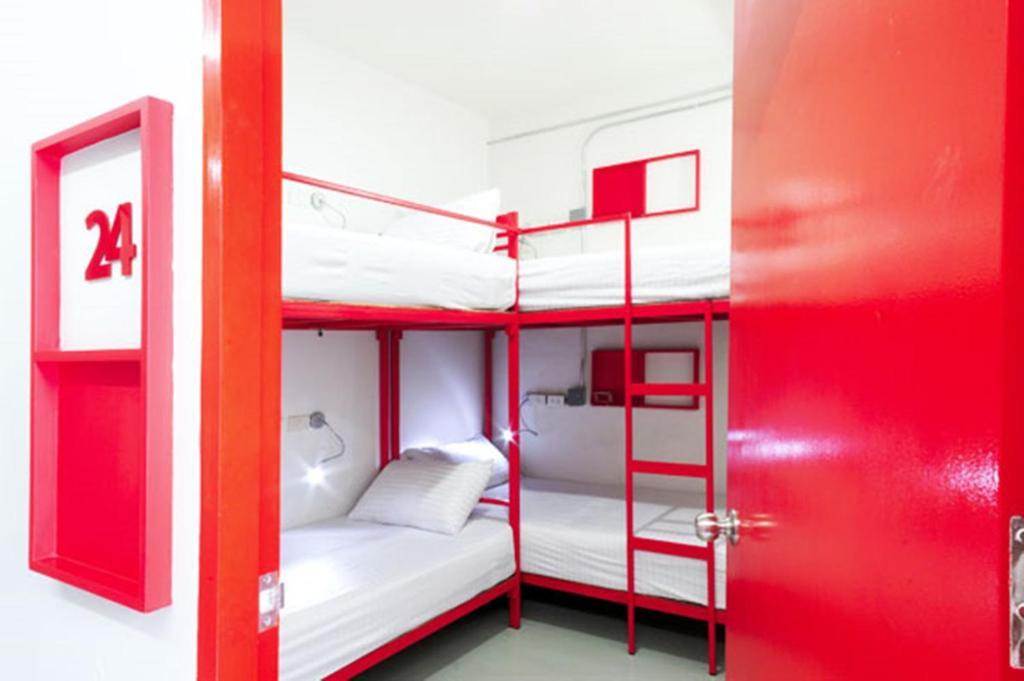 Jellybean Ezy Hostel Sathorn Bangkok Ruang foto