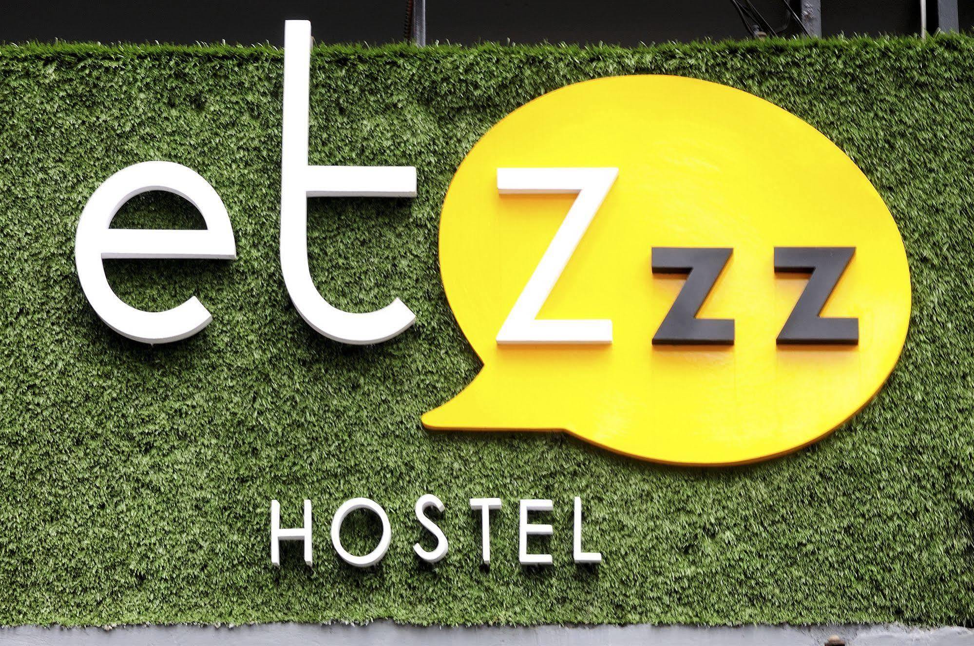 Jellybean Ezy Hostel Sathorn Bangkok Bagian luar foto