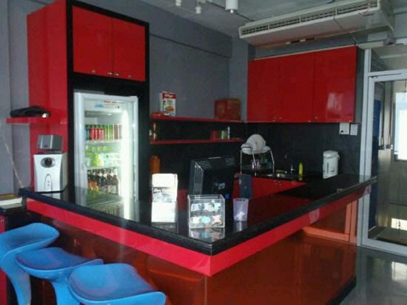 Jellybean Ezy Hostel Sathorn Bangkok Bagian luar foto