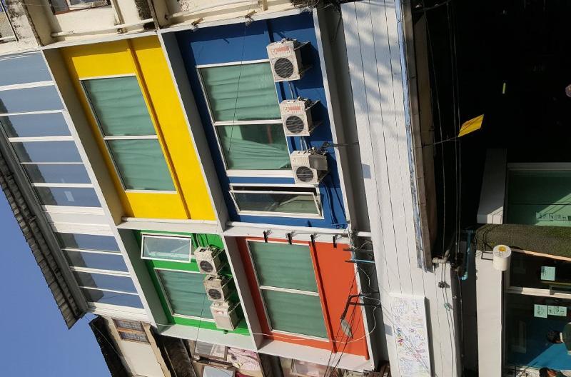 Jellybean Ezy Hostel Sathorn Bangkok Bagian luar foto